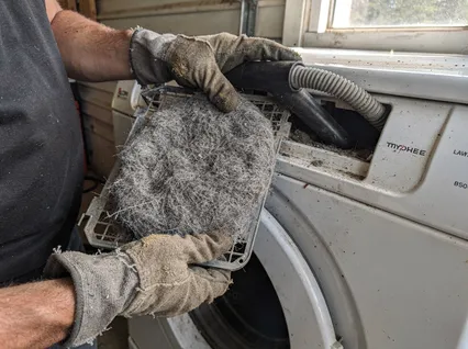 Cleaning Dryer Lint Trap service in Cuyahoga Falls, OH